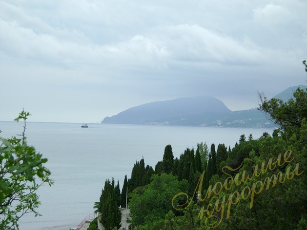 Алушта, Семидворье © Олег Кононов Алушта, Семидворье © Олег Кононов